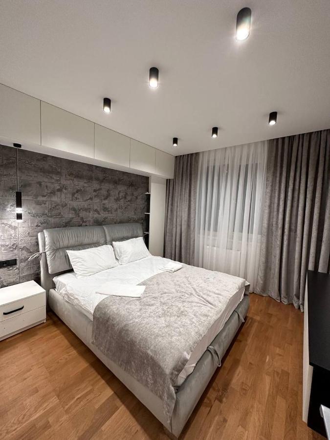 Інстаграмна Стильні Апартаменти На Вулиці Під Голоском 15Б Leópolis Exterior foto